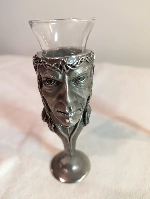 Two Royal Selangor pewter shot glasses, Lord of the Rings series63234806276099121