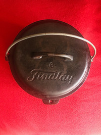 Findlay No 6 Dutch Oven Cast Iron