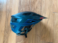 Leatt MTB 2.0 Helmet Fits Youth Age 9-11