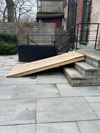 Free Ramp 4x8  (2-3 stairs) 