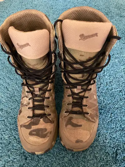 Danner melee boots deals