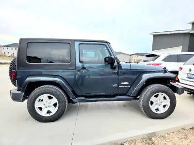 Jeep Wrangler jk 2007 Fresh safety , Well Maintained , Automatic Transmission , Lots of upgrades & c...