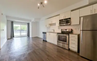 8 month rental 2 bed, 1 bath condo rental in south Guelph. Laundry in unit, 1 parking spot,freshly p...
