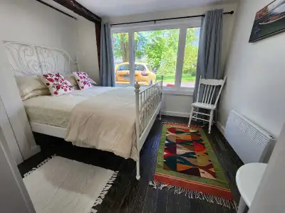 Newly Renovated, Fully Furnished one bedroom apartment – Downtown Charlottetown – $1,500 a Month Enj...