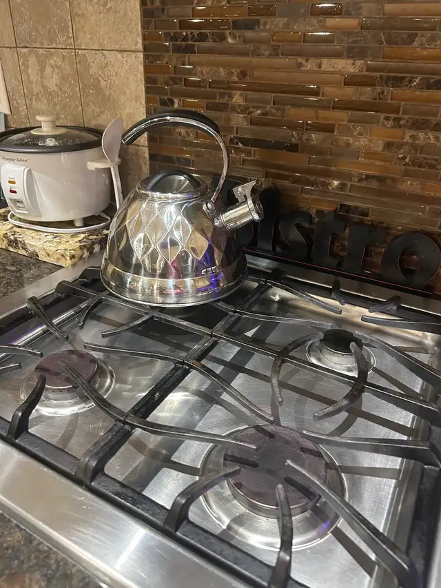 Clear Shine Cleaning in Cleaners & Cleaning in Calgary - Image 4