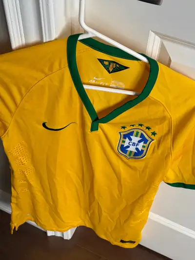 Brazil 2014 Nike authentic soccer youth jersey small, View more