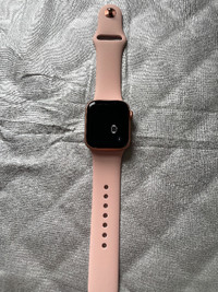 Apple Watch 3 with 12 straps