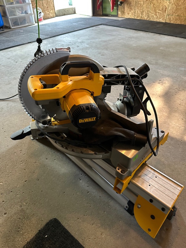 Dewalt DW715 saw with stand Power Tools Calgary Kijiji