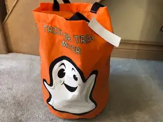 BRAND NEW - GHOST HALLOWEEN TRICK OR TREAT BAG, View more