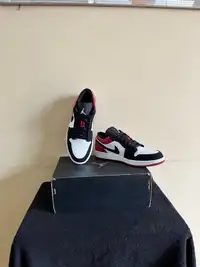 Jordan 1 Black Toes (2019)