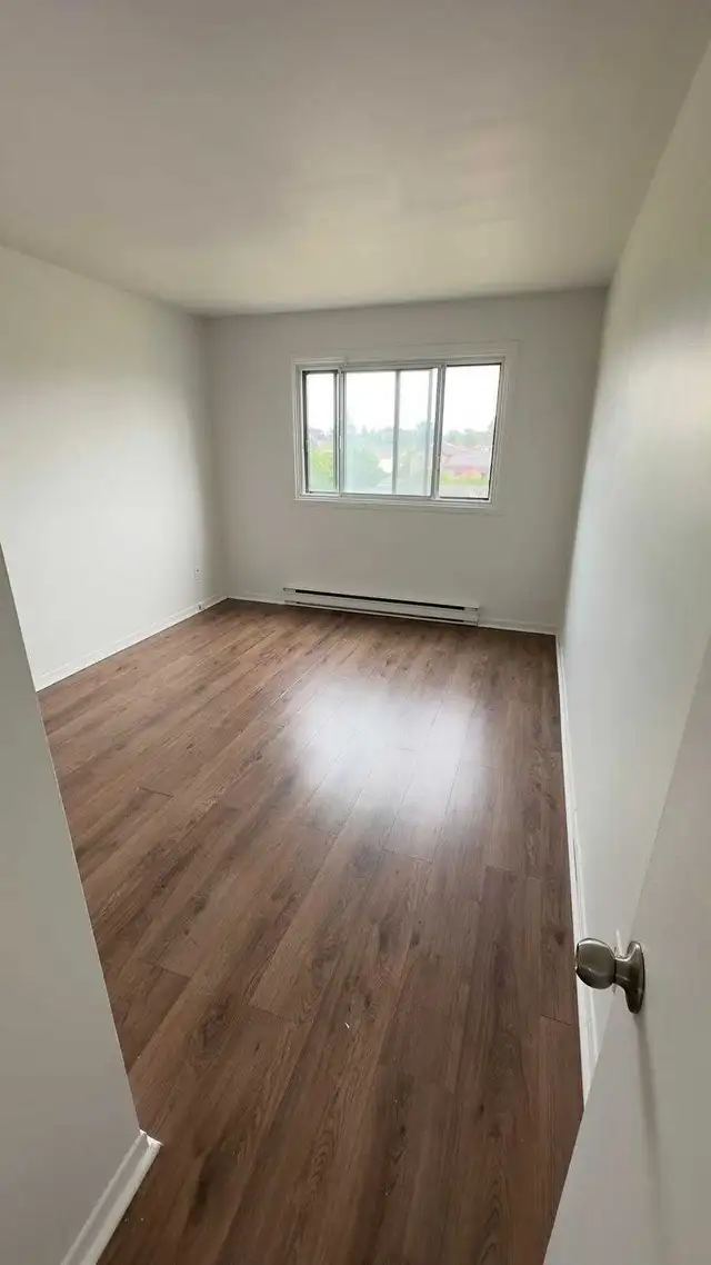 room for rent  in Room Rentals & Roommates in City of Montréal - Image 7