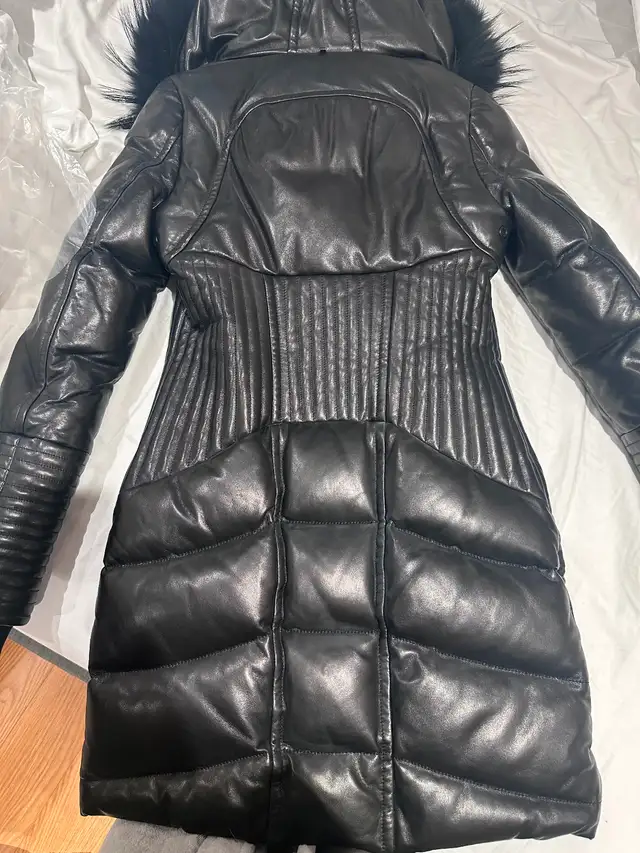 Rudsak all leather puffer coat in Women's - Tops & Outerwear in City of Toronto - Image 12