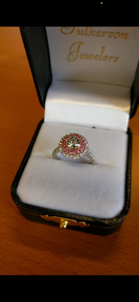 Engagement Ring Pink Diamond
