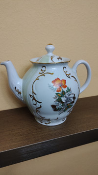 large teapot