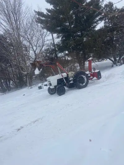 -David brown 990 tractor with loader -needs the injection pump worked on, it does run just only runs...