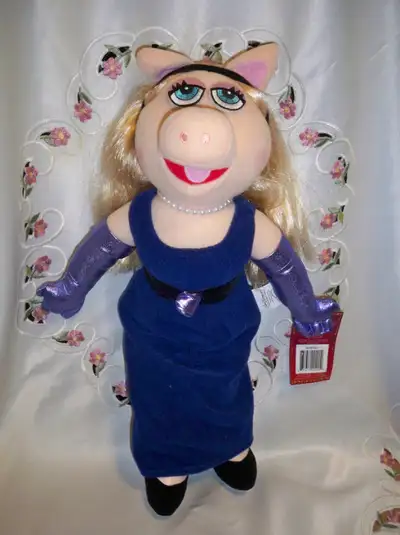 16" Muppet Show "Miss Piggy" by Sababa Toys (Jim Henson), 2004, View more