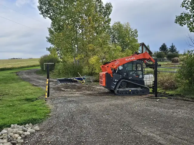 Skidsteer Owner/Operator in Other in Calgary - Image 5