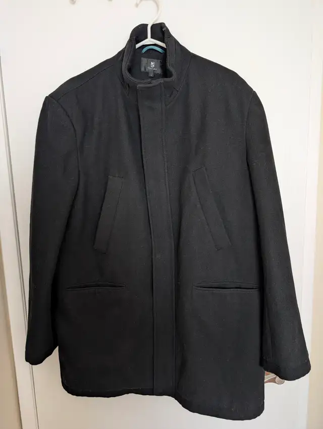 Men's Fabric Winter Jacket Size Large in Men's in Edmonton - Image 2