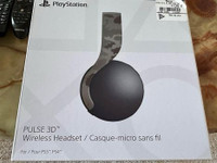 PlayStation Pulse 3D Gray CamoWireless HeadsetFor PS5/PS4New box