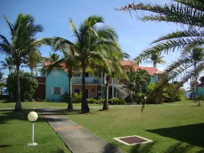 Grand appartement de 65m2 avec vue mer à St François en Guadeloupe. Pour des vacances inoubliables e...