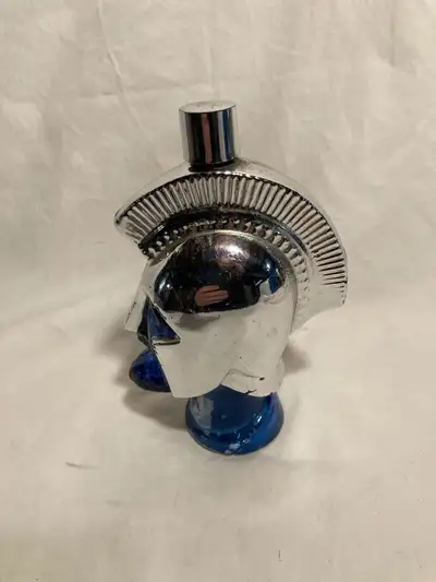 Circa late 60s, early 70s Empty bottle Decanter is 6” tall If you can see the listing, it’s availabl...