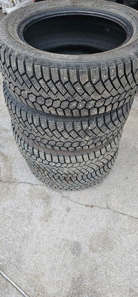 Studded Winter Tires 205/55R16