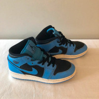 Nike Air Jordan Retro 1 Hi OG, blue, Size US6.5Y