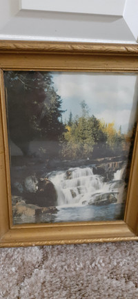 Waterfall picture, great cond.,clean. Reg: $103. Sell @$4
