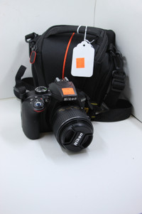 Nikon D3300  Digital SLR Camera w/ AF-S DX 18-55mm Lens (#15130)