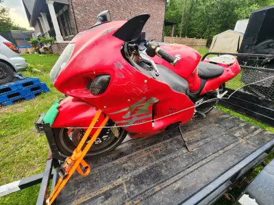 First $3250 cash Firm takes it. I am not looking for any offers. I have a 2004 Suzuki Hyabusa BUSA D...