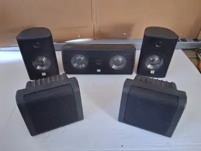 Speakers- surround speakers - price dropped, View more