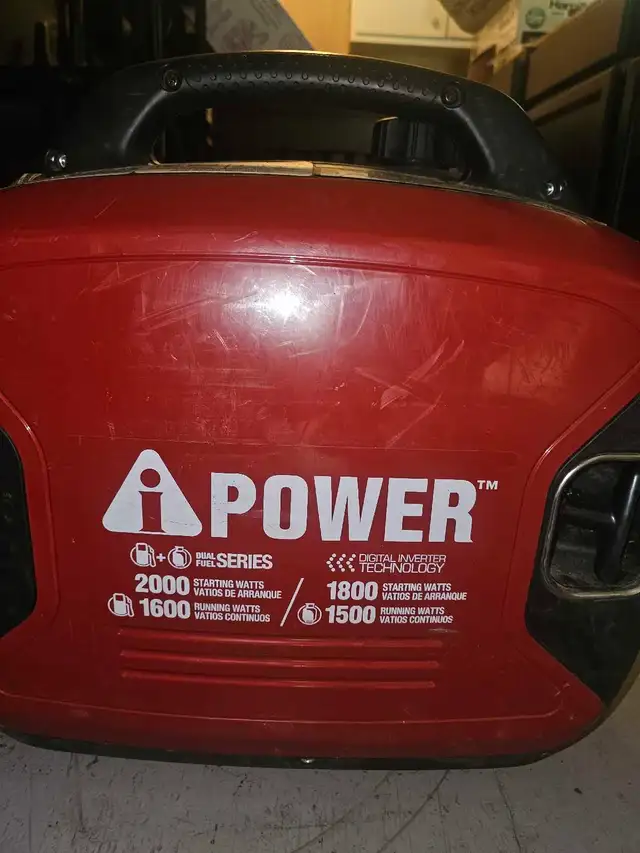 ipower 2000w portable generator  in Other in Quesnel - Image 3