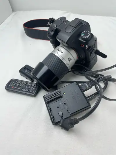 Sony Alpha A700 12.2MP A Mount Digital Minolta 75-300 Vertical , View more