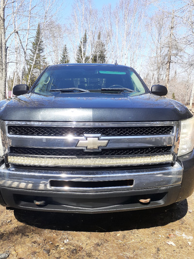 09 Chevy Silverado Z71 5.3L V8 4X4