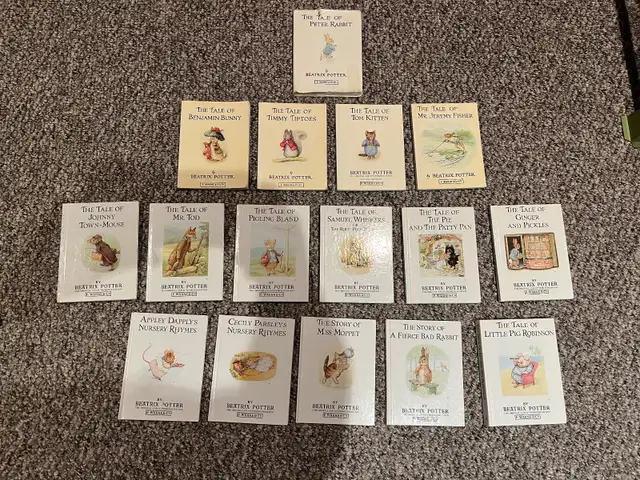 16 Vintage Beatrix Potter Books of Peter Rabbit. 1988 & Earlier in Arts & Collectibles in Mississauga / Peel Region - Image 2