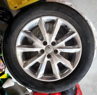 For sale set of 4 alloy rims Jeep Cherokee 18” 5x110 + TPMS Rims size: 18 inch Bolt Pattern: 5x110 T...