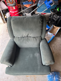 Lazy boy recliner. One seat reclining chair. 
