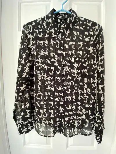 GUESS - Women's  black and taupe, long sleeve, blouse, Size Sm, View more