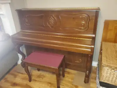 Samick Piano Upright SU 615S, View more