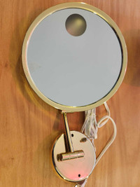 Light up enhanced vanity mirror
