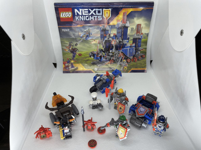Lego Nexo Knights #70317 - The Fortrex in Toys & Games in Markham / York Region - Image 2