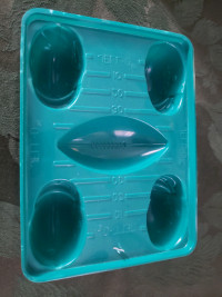 Jell-O Jigglers Football and Helmet Molds (2) - NEW