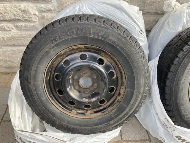 Yokohama Ice Guard Tires in Tires & Rims in Markham / York Region - Image 4
