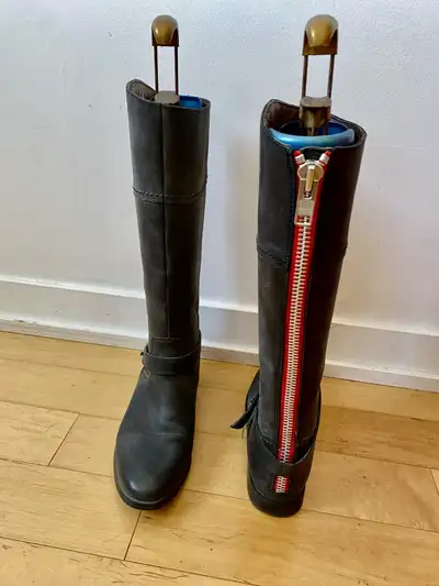 Bottes hautes gris foncé Bussola - 39/8, View more