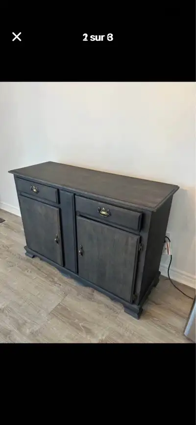 Buffet avec deux tiroirs et portes, View more