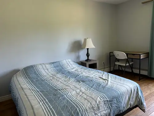 Beautiful large (163.6 sqft) and bright room with garden and road view on the first floor in a singl...