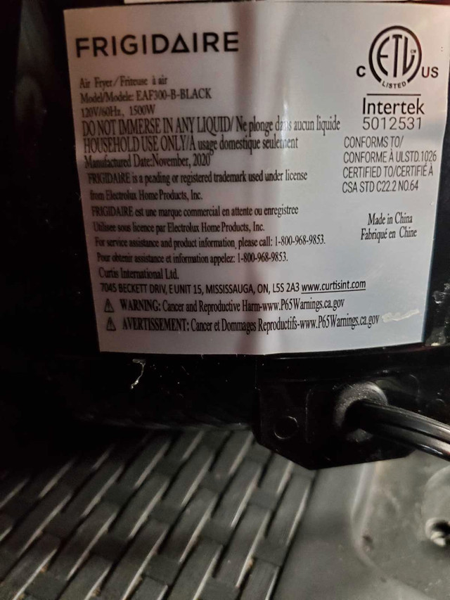 Barely used Frigidaire air fryer need gone $55 in Microwaves & Cookers in Mississauga / Peel Region - Image 3