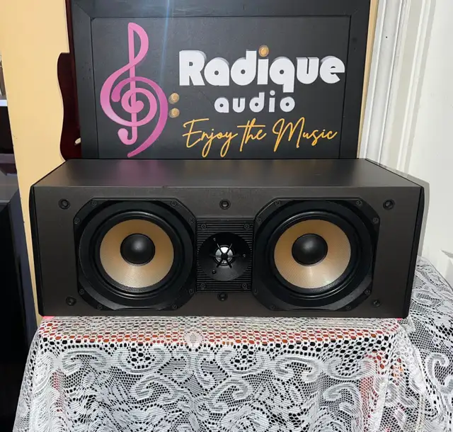 Paradigm Studio CC v2 Center Channel – 32 lb, Made in Canada