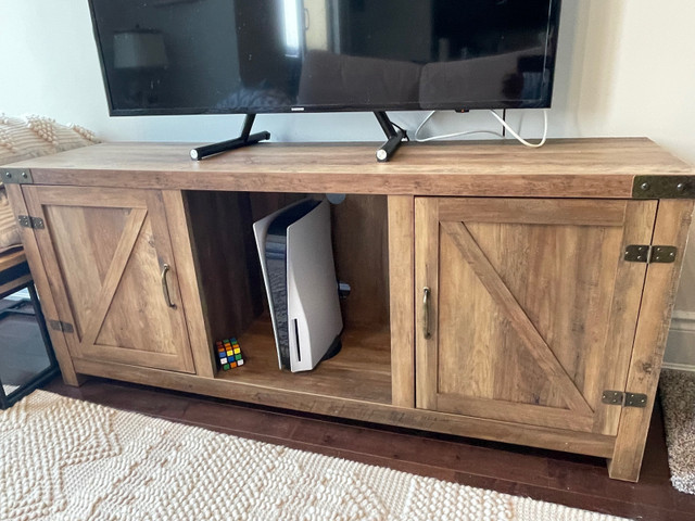 TV Stand for TVs up to 65 inches | TV Tables & Entertainment Units | City  of Toronto | Kijiji