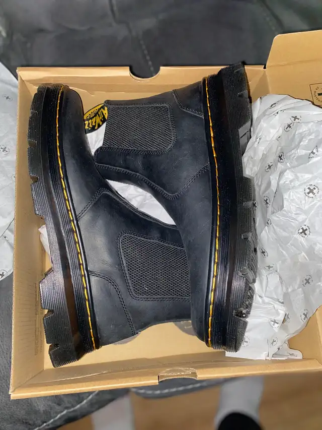 Brand new unisex boots for sale in Men's Shoes in Woodstock - Image 4